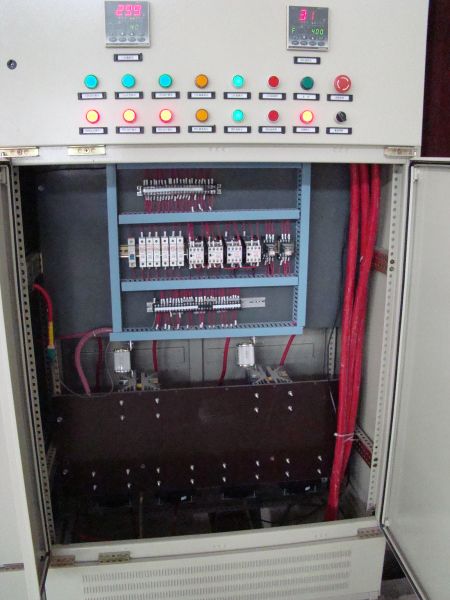 ̨��¯ʩ����Ƭ