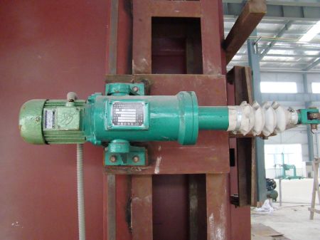 ̨��¯ʩ����Ƭ